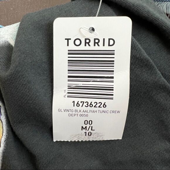 Torrid Classic Fit Tunic Tee - Vintage Aaliyah Black, Size 00 = Medium/10 - Picture 10 of 10